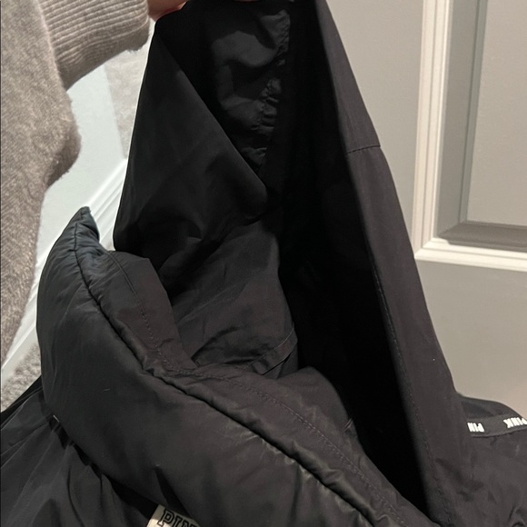 PINK Victoria's Secret Black Puffer Jacket - Picture 7 of 7